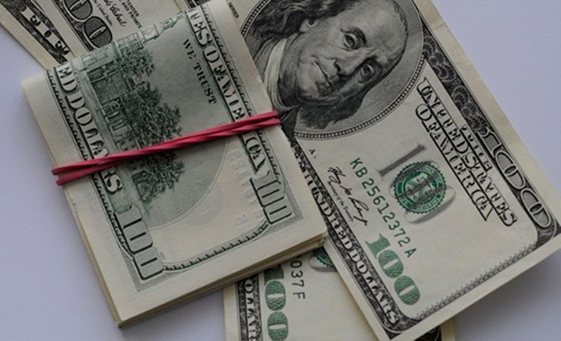 dollarin-bazar-ertesine-olan-resmi-mezennesi-aciqlandi